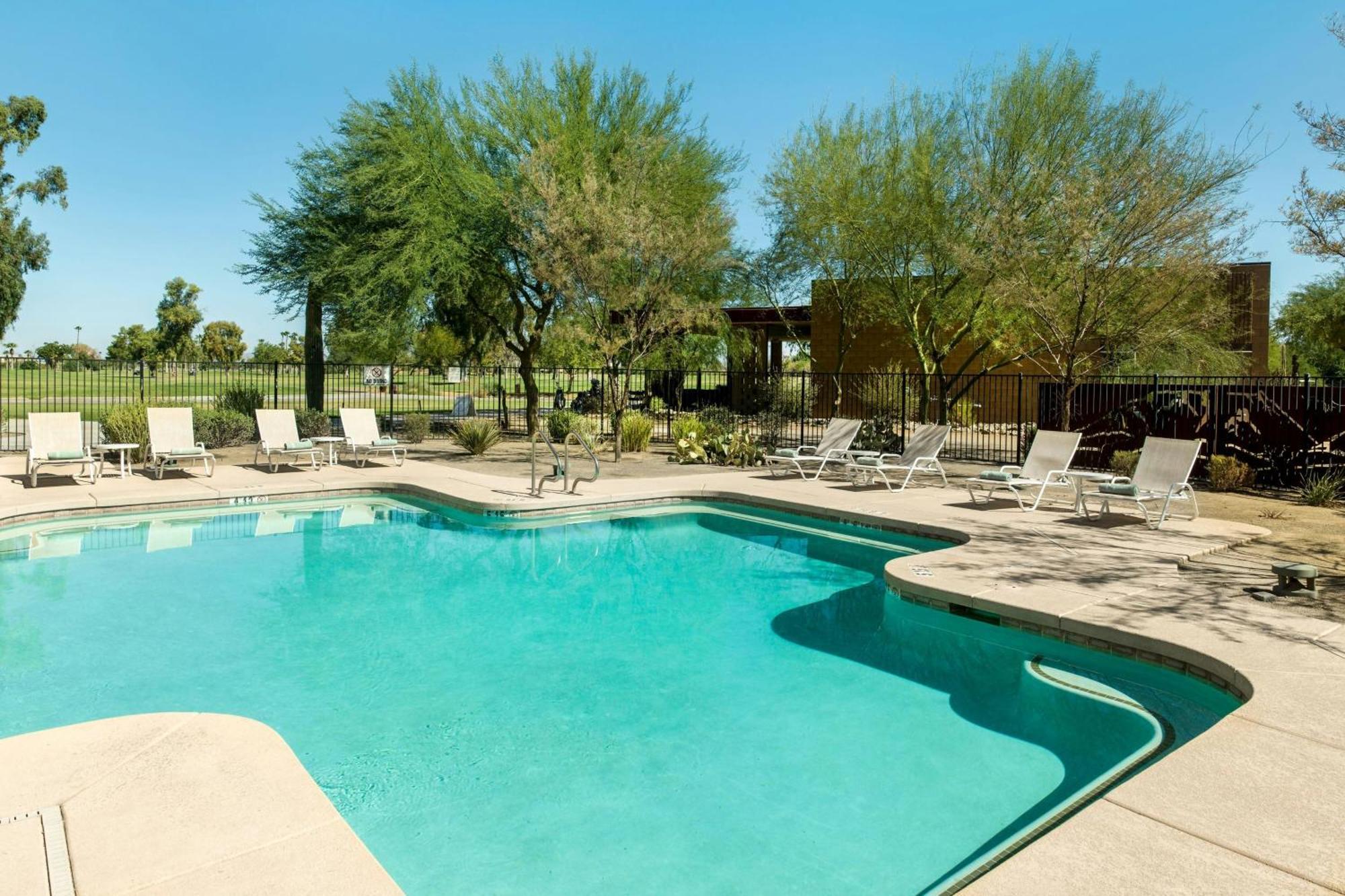 Four Points By Sheraton At Phoenix Mesa Gateway Airport Экстерьер фото